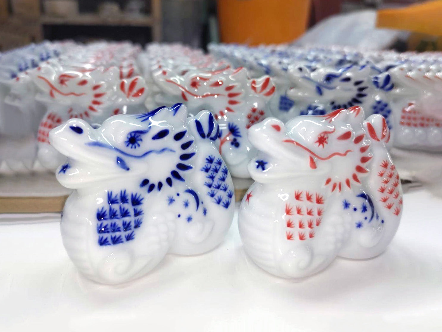 干支 ”辰” Yumi Inoue「星と月」